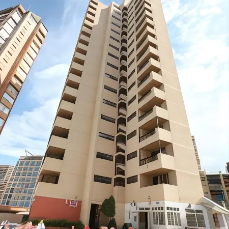 Dynastic Rooms Apartments