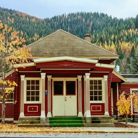 ★ Church House ★UNIQUE 2bd converted historic Wallace chapel, walk to everything Отели в г. Уоллес