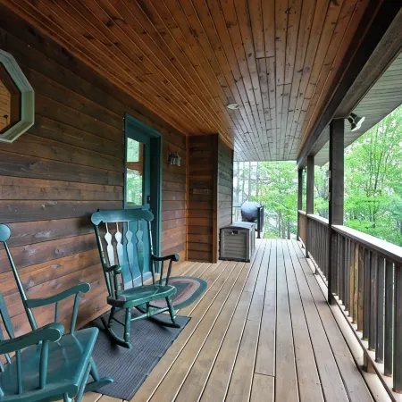 Crystal-Clear Ham Lake Family Cabin, Deck, Water Toys, 2 Hours from MSP
