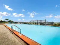 Oceanfront Oasis! - Pools