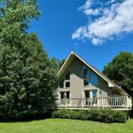 Charming 3-bedroom house in the Catskills-Sleepy Hollow Lake community - Homestay