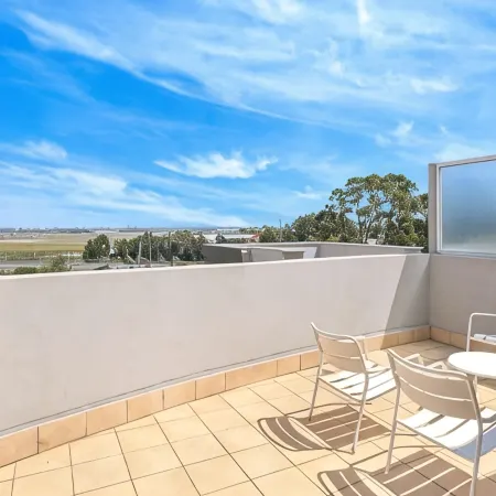 Sydney Airport Suites