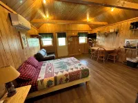 North Maine Cabin 1 • WiFi • Trails • All-Season - 2つ星