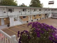 Miami Motel Hotels near Assumption Cathedral