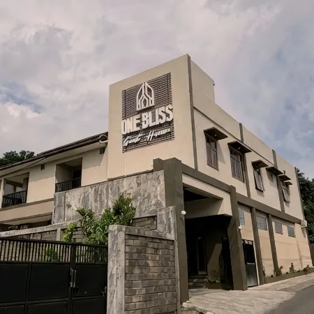 One Bliss Guest House by Calli Rooms