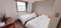 World Business Hotel - موقف سيارات