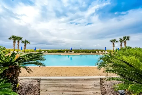 Walk to Florabama from Renovated Ground Floor 2Bd-2Ba w/ Pickleball, Boat Slips - 비치