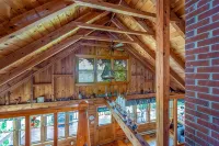 Bay-View. Waterfront Log cabin on the bay. Pet Friendly. - Wifi