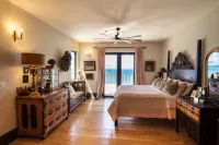 5 bedroom villa with pool in stunning clifftop location next to gorgeous beach - 4-Star