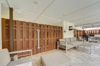 Casa Lani 🌅 Charming Stylish Modern Fort Lauderdale Suburban Home - HEATED Pool - Private Pools