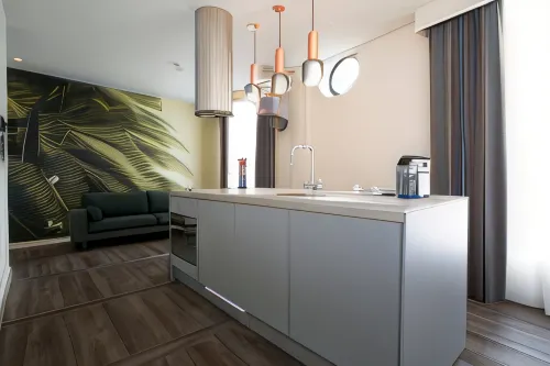 De with Studio's - Condos