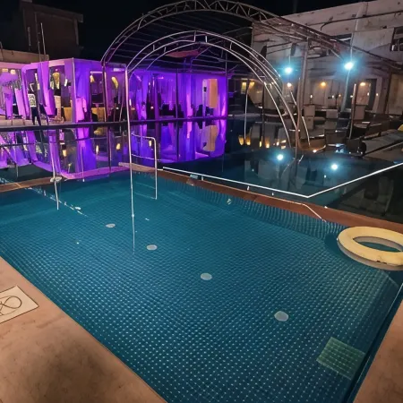 Ratna Hotel & Banquet