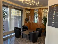 Antares公寓 鄰近比爾克的酒店