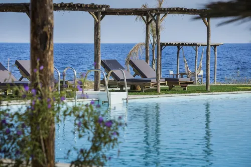 Kymata Bohemian Villas - Pet friendly
