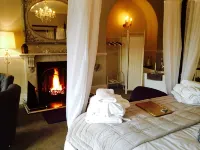The Castle House Luxury Bed & Breakfast - Parkplatz