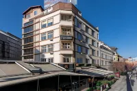 Hotel London B&B - Airport Shuttle