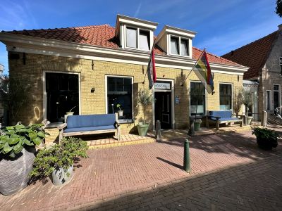 Hotel Buren