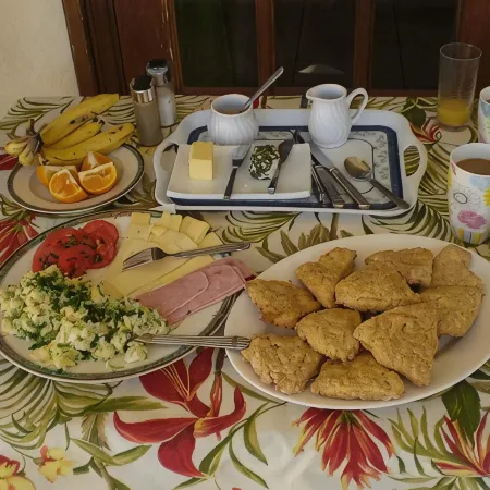 Gemini House Bed & Breakfast