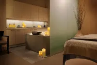 Trump International Hotel & Tower® Chicago - spa