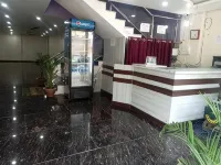 Hotel Regal Heights
