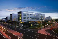 Steigenberger Airport Hotel Amsterdam - Airport Shuttle