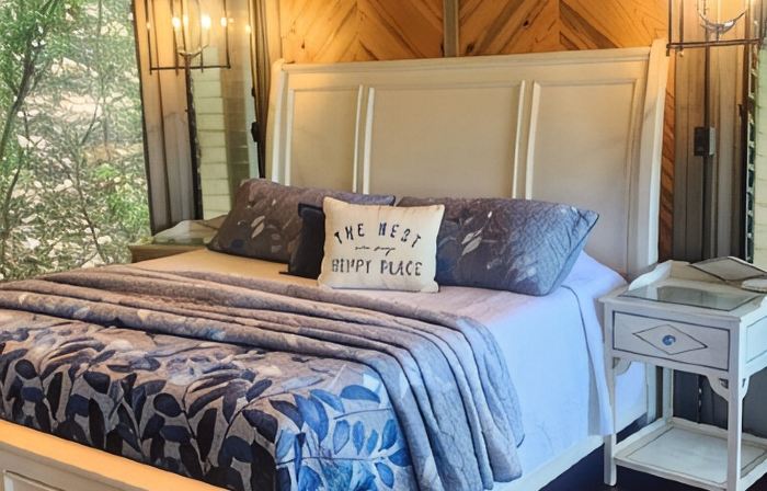 Couples Retreat with Hot Tub, Lake & Mountain Views in Big Canoe Luxury Resort