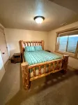 Rustic Mountain Lake Escape