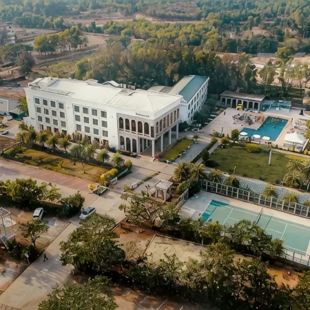 Uva Meridian Bay Resort & Spa