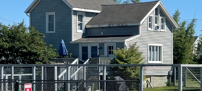 Coastal Daze Cottage on Famous Chincoteague Island! Come see the wild ponies! Ξενοδοχεία στην πόλη Accomack County