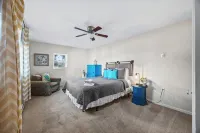 Panoramic Lake View Retreat with Firepit! Centrally Located on Wine Trail! - balcony