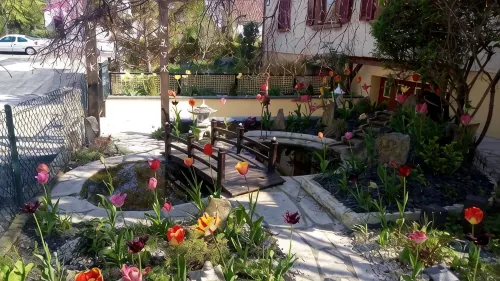 Basement apartment close to the center of Colmar, with private garden. - 2-Star