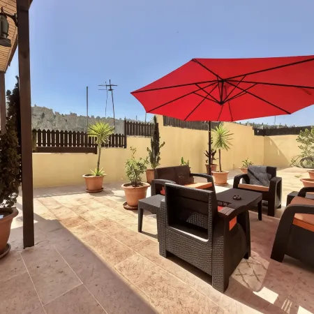 Villa Mira Guesthouse 1 - Downtown Central Amman - Al Diyrih