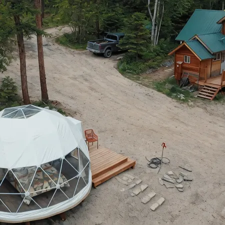Red Owl Retreat: The Peaks Geodesic Dome