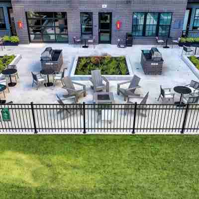 2-Story Penthouse  2 Balconies, Skyline View, Pool, Gym, Yoga Studio & Workspace Hotel Exterior