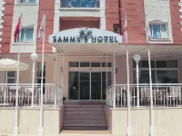 Sammy's Hotel โรงแรมในคีเรนยา