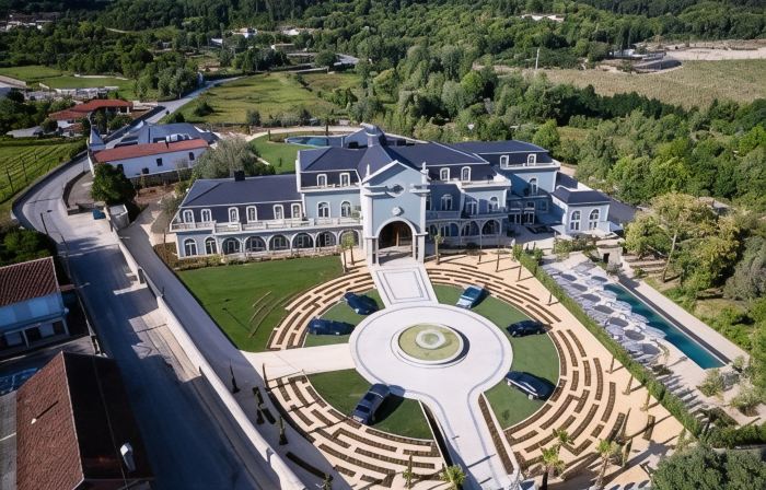 Amoure Hotel - The Leading Hotels of the World