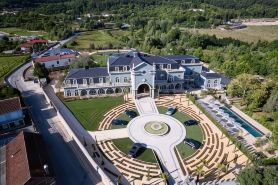 Amoure Hotel - The Leading Hotels of the World