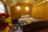 New Bombay Heritage Group of HouseBoats - 3 Sao