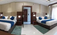 Hotel Devraj Palace - parking