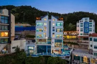 Samcheok Pureun Bada Pension - 4-نجوم