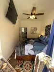 Charming one bedroom apartment near MSU and downtown