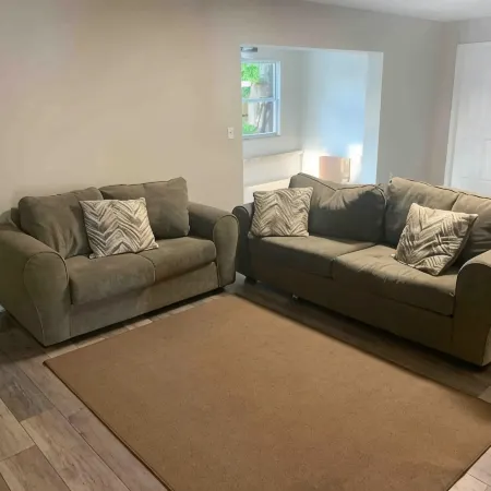 Entire House -Private Pool 3 Bedrooms 2 Baths