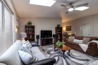 Territorial Oasis 3BR/2BA centrally located in Sierra Vista - 4-Star