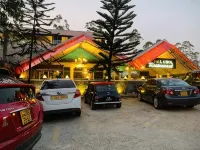 Hill Cool Hotel & Restaurant - parking