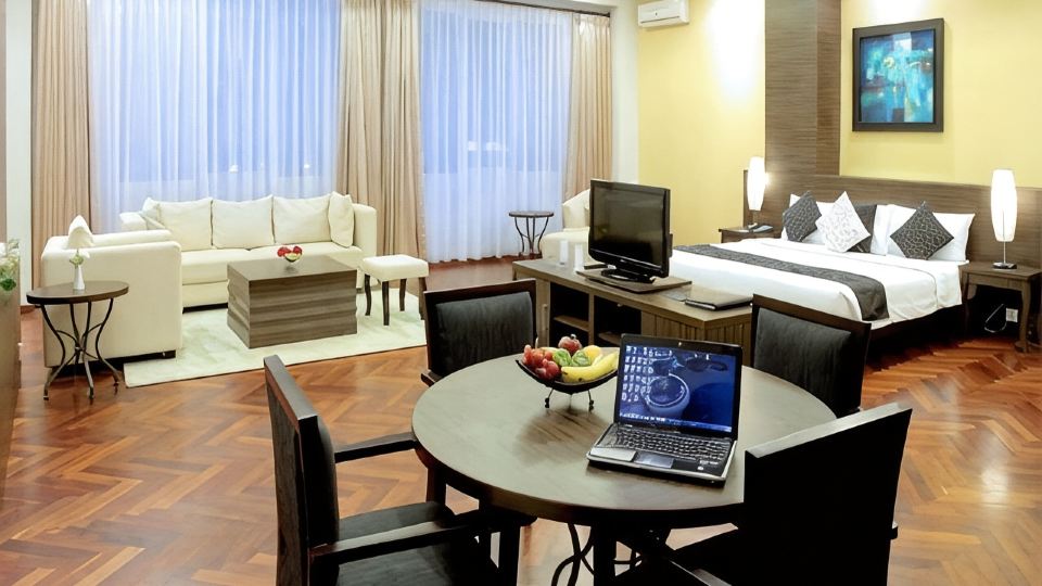 Grand Pacific Hotel