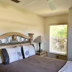 Your own Villa with a Heated Pool near South Florida's wonderful beaches. - Homestays