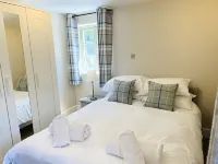 LOVELY 2 BEDROOM COTTAGE, GREAT LOCATION - 3-Star