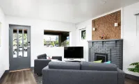 Downtown Bungalow