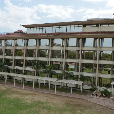 Hotel Mountview Отели рядом с достопримечательностью «Капитолийский комплекс»