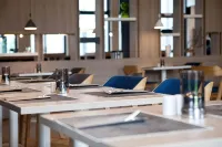 โรงแรม Holiday Inn Express Düsseldorf Airport บาย IHG - พร้อมอาหารเช้า